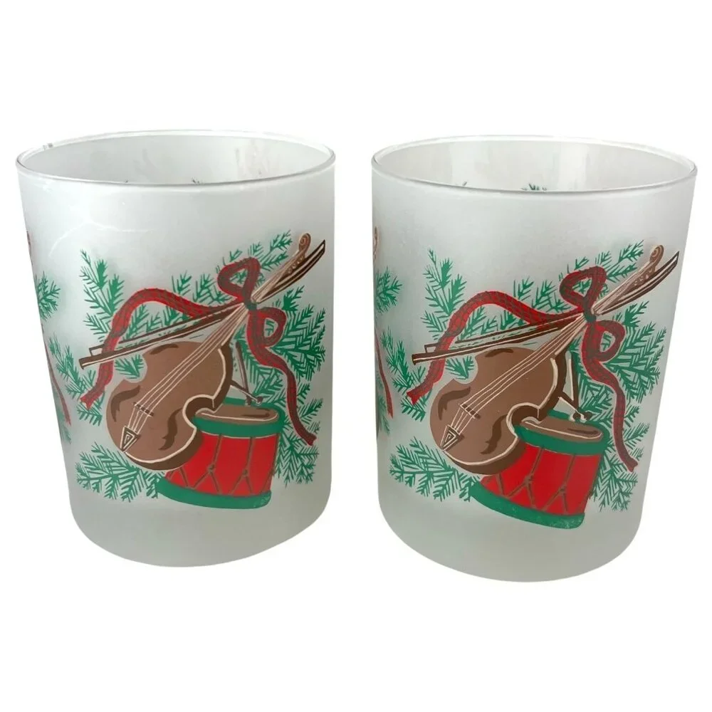 2 Georges Briard Christmas Glasses Frosted Old Fashioned Violin Drum‎ Harp VTG
